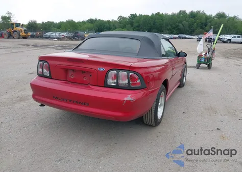 1994 Ford Mustang z USA, uszkodzony, nr VIN 1FALP4443RF186095